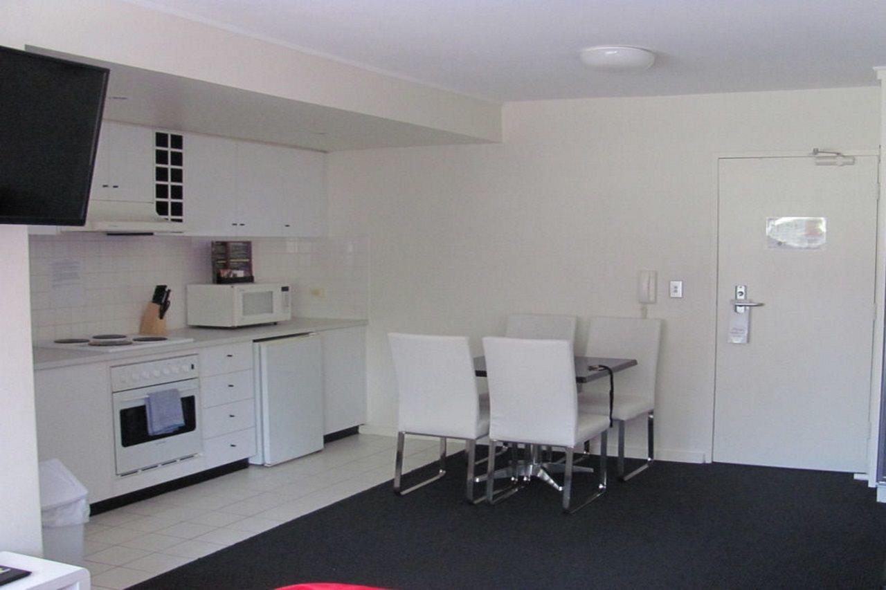 Apartments On Flemington Melbourne Luaran gambar