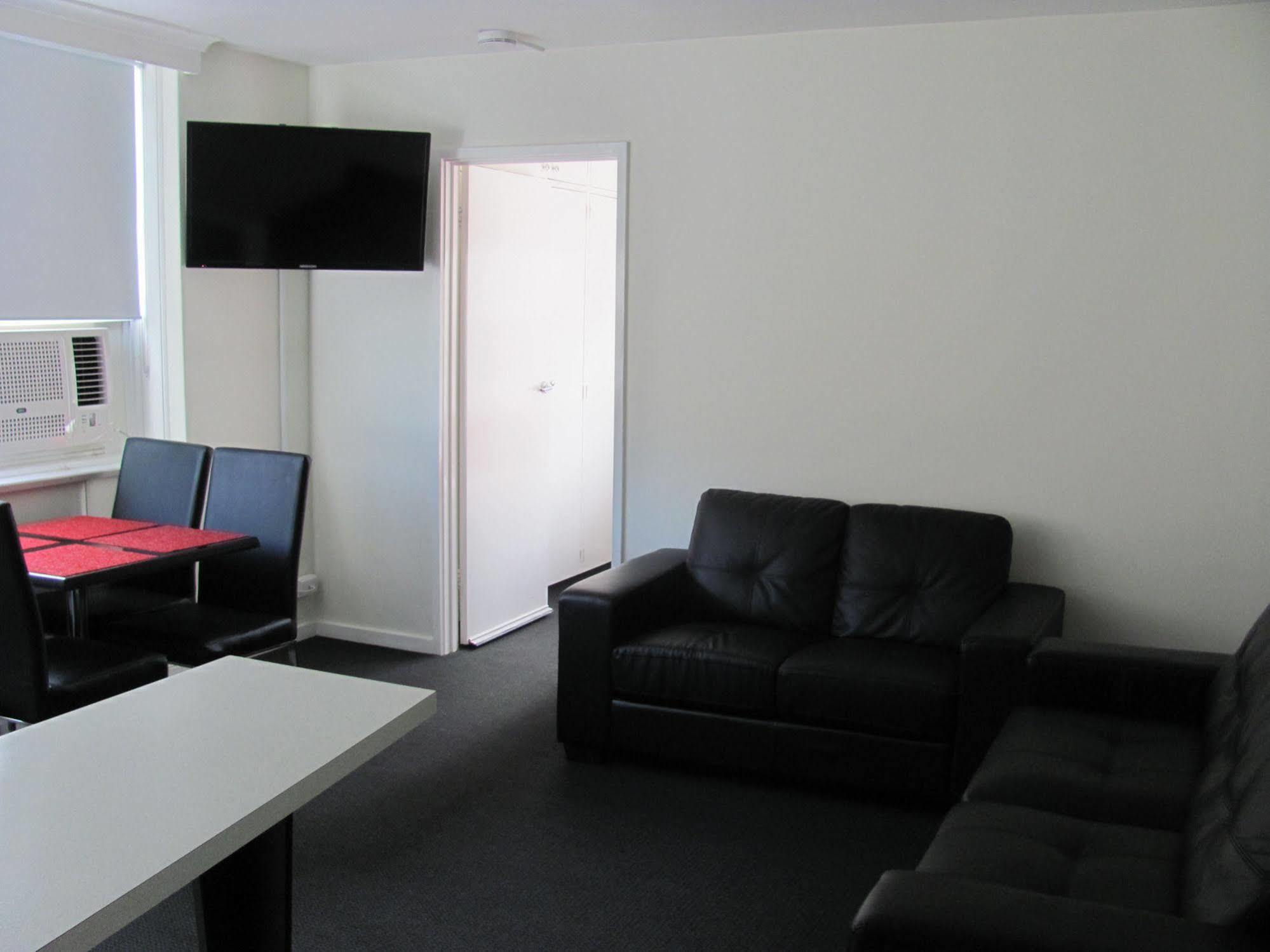 Apartments On Flemington Melbourne Luaran gambar
